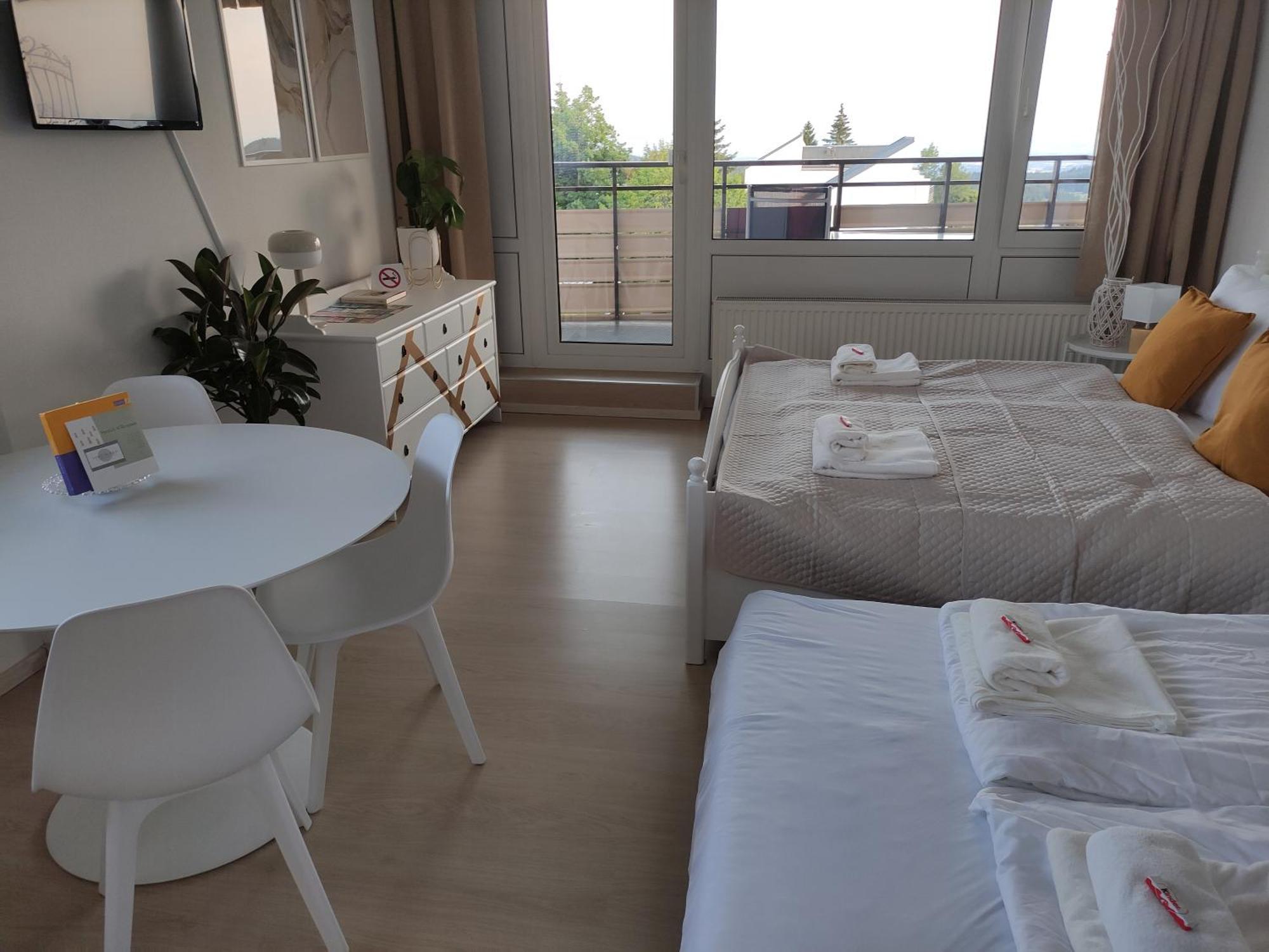 Pools, Sauna Und Balkon Mit Panoramablick 圣恩吉玛 外观 照片