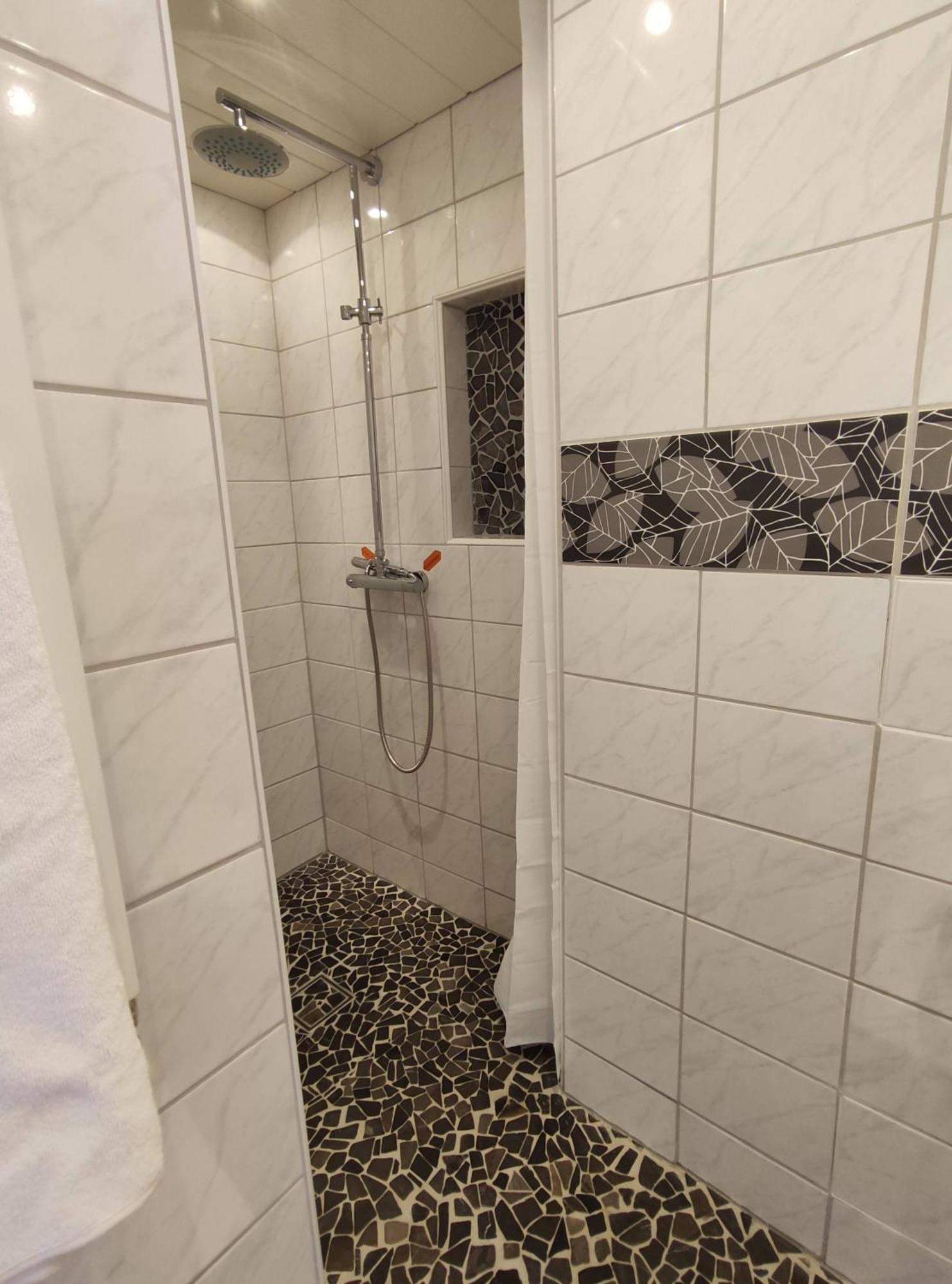 Pools, Sauna Und Balkon Mit Panoramablick 圣恩吉玛 外观 照片